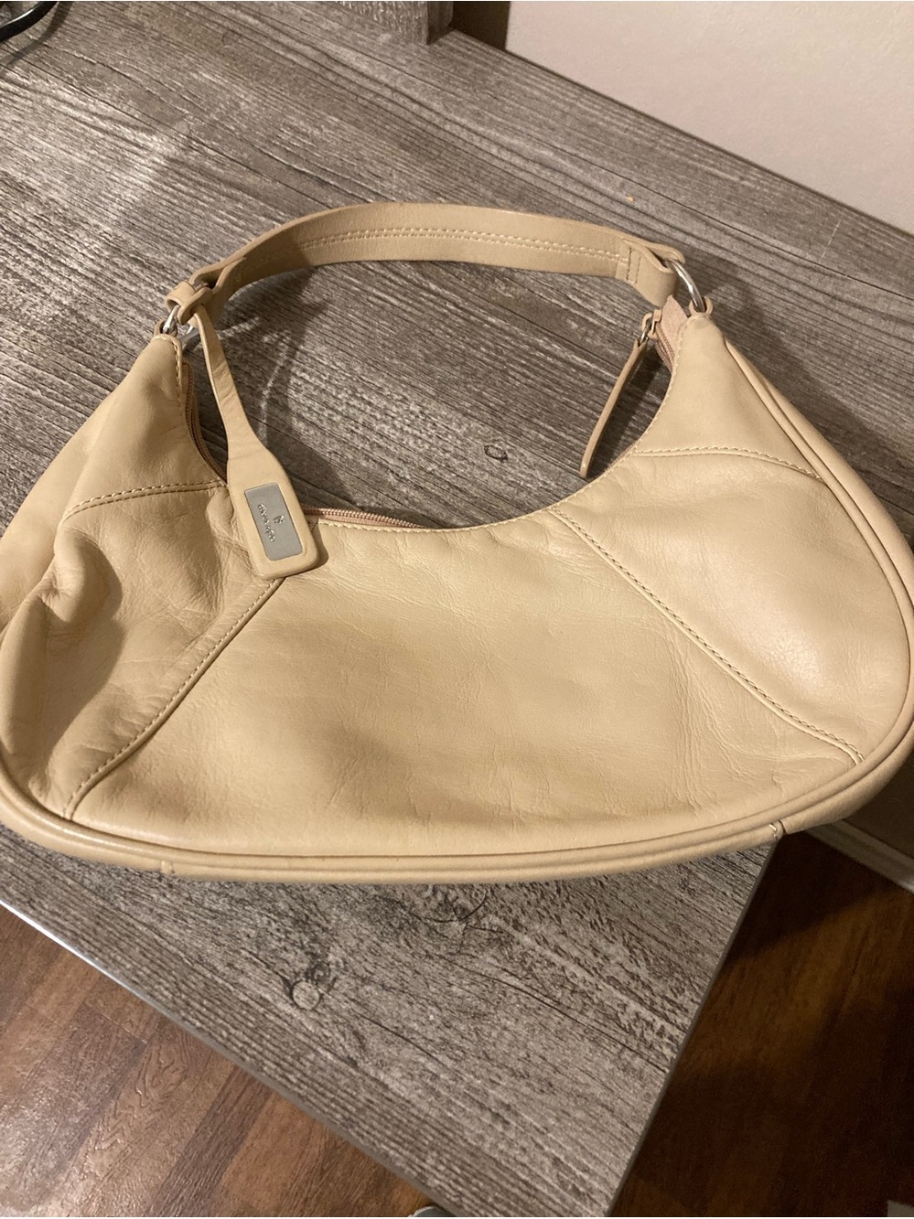 Etienne Aigner Cream Leather Shoulder Bag